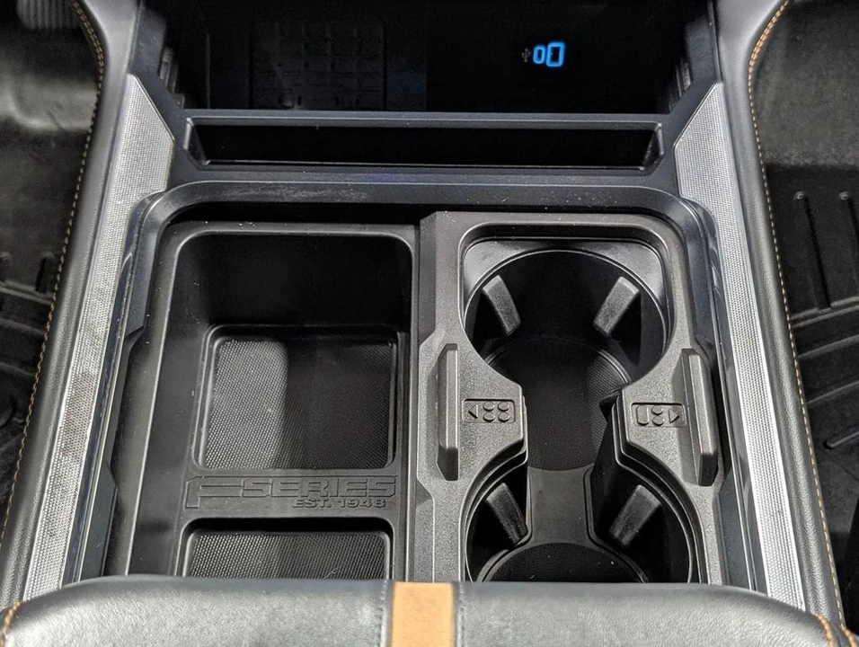 2023 Ford Super Duty 5th Gen - Image 9 of 31