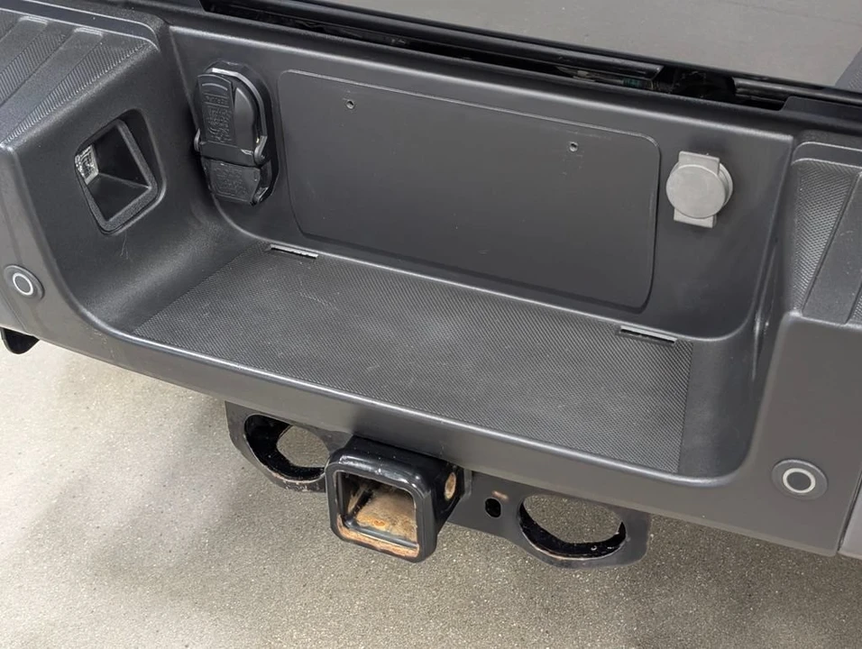 2023 Ford Super Duty 5th Gen - Image 29 of 31