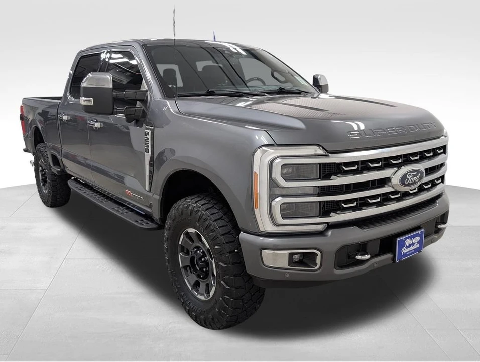 2023 Ford Super Duty 5th Gen - Image 24 of 31