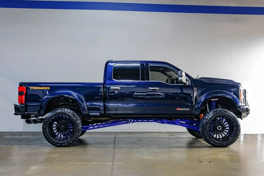2023 Ford Super Duty 5th Gen - Image 10 of 21