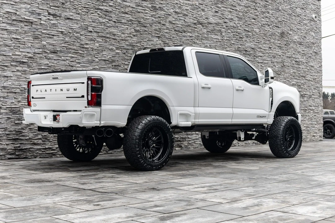 2023 Ford Super Duty 5th Gen - Image 20 of 21
