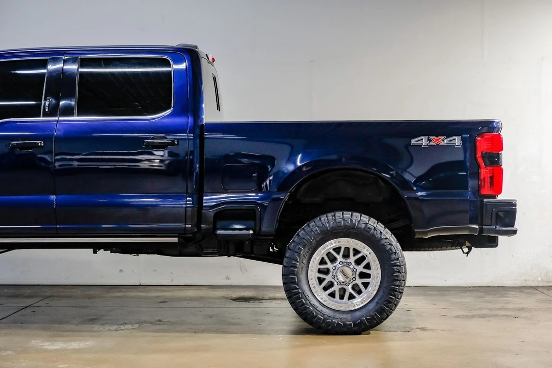 2023 Ford Super Duty 5th Gen - Image 18 of 21