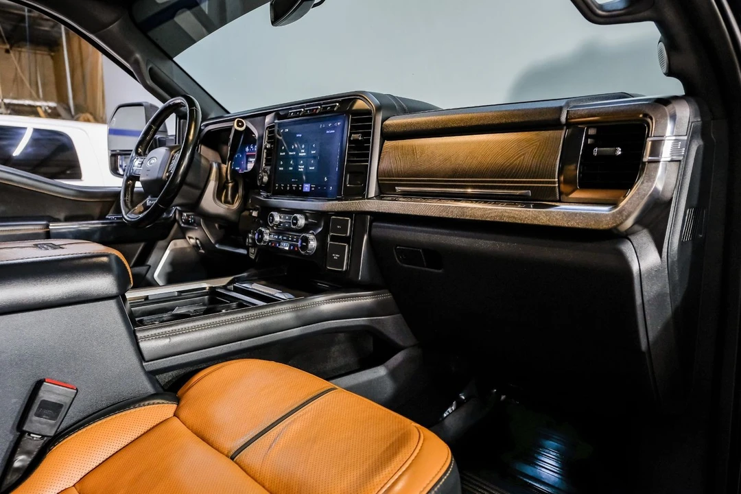 2023 Ford Super Duty 5th Gen - Image 19 of 21