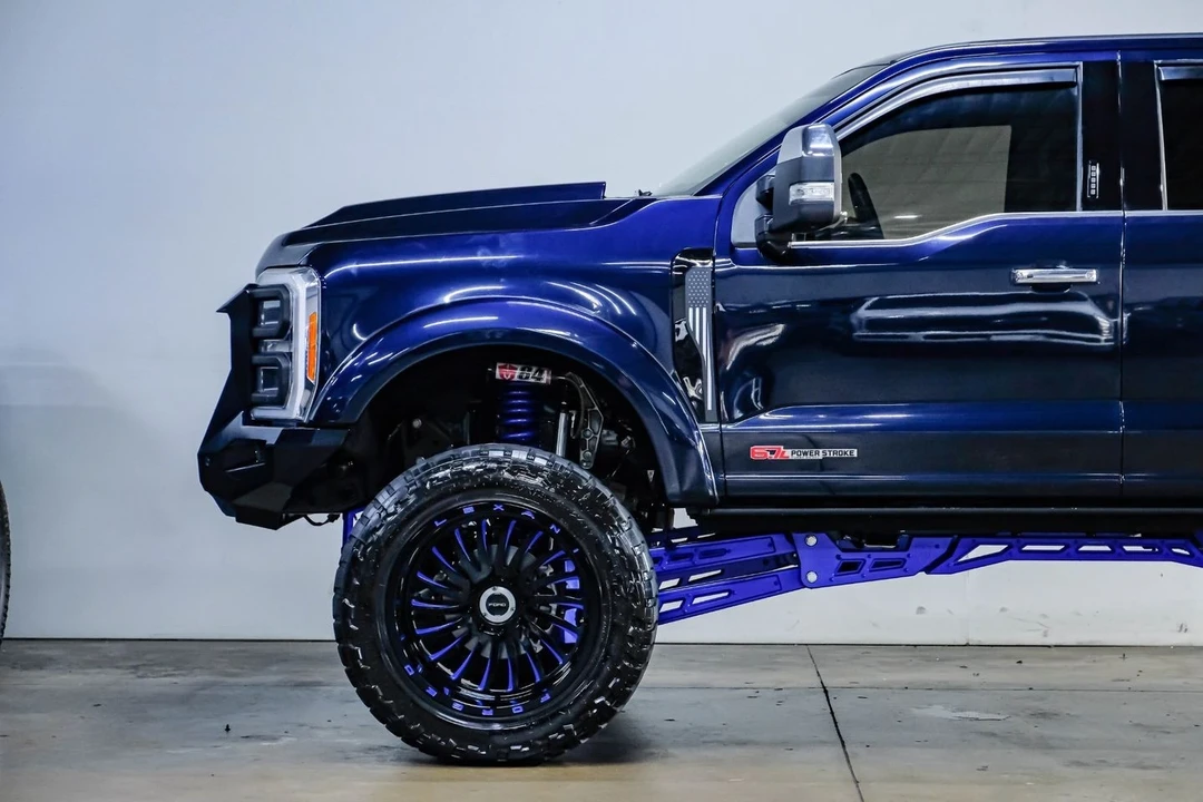 2023 Ford Super Duty 5th Gen - Image 18 of 21