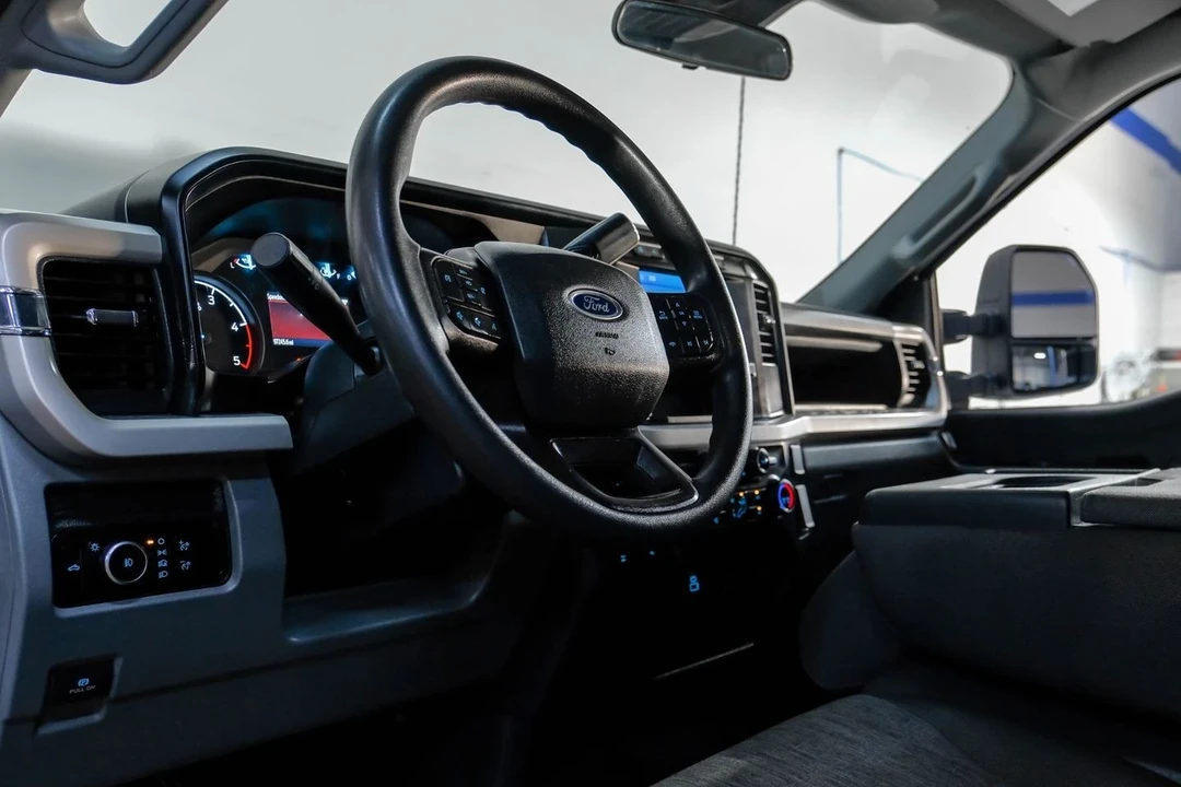 2023 Ford Super Duty 4th Gen - Image 3 of 12