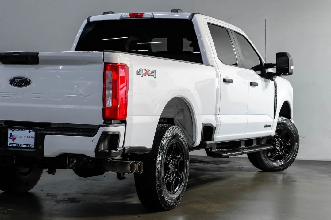 2023 Ford Super Duty 5th Gen - Image 13 of 21