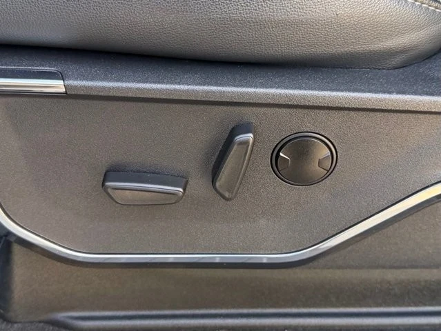 2023 Ford Super Duty 5th Gen - Image 18 of 31