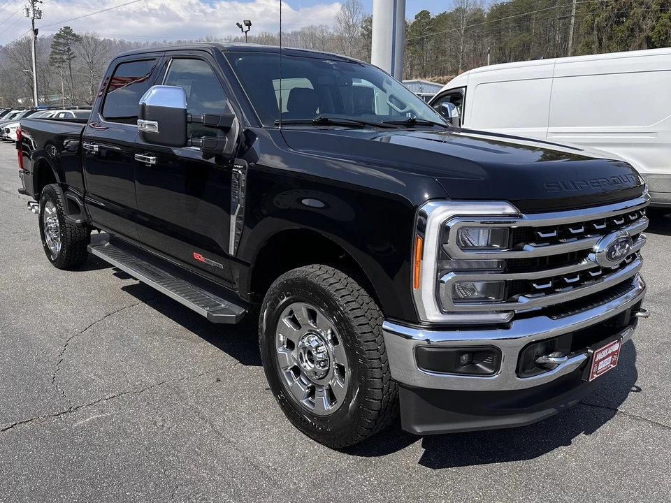 2023 Ford Super Duty 5th Gen - Image 4 of 31