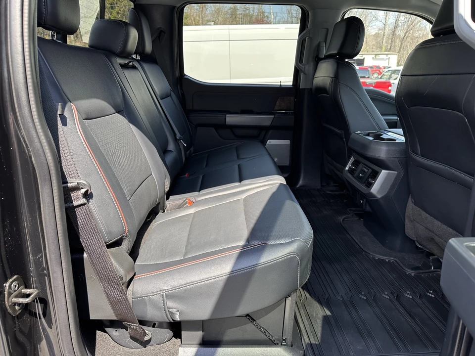 2023 Ford Super Duty 5th Gen - Image 17 of 31