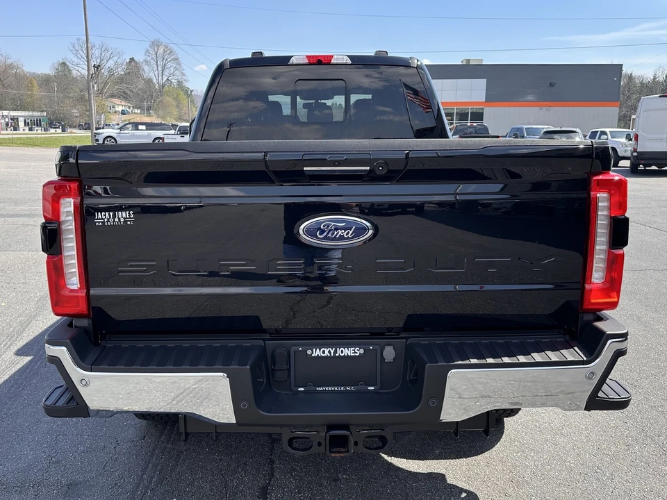 2023 Ford Super Duty 5th Gen - Image 7 of 31