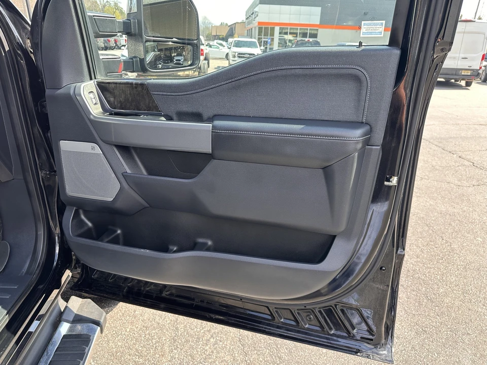 2023 Ford Super Duty 5th Gen - Image 14 of 31
