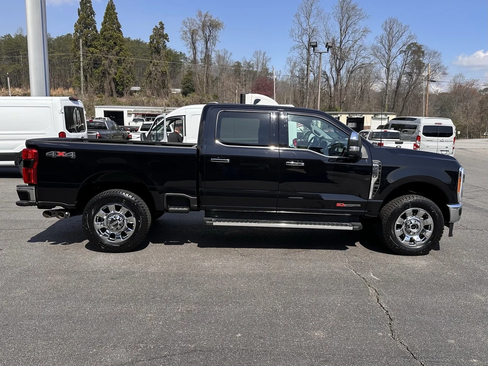 2023 Ford Super Duty 5th Gen - Image 5 of 31