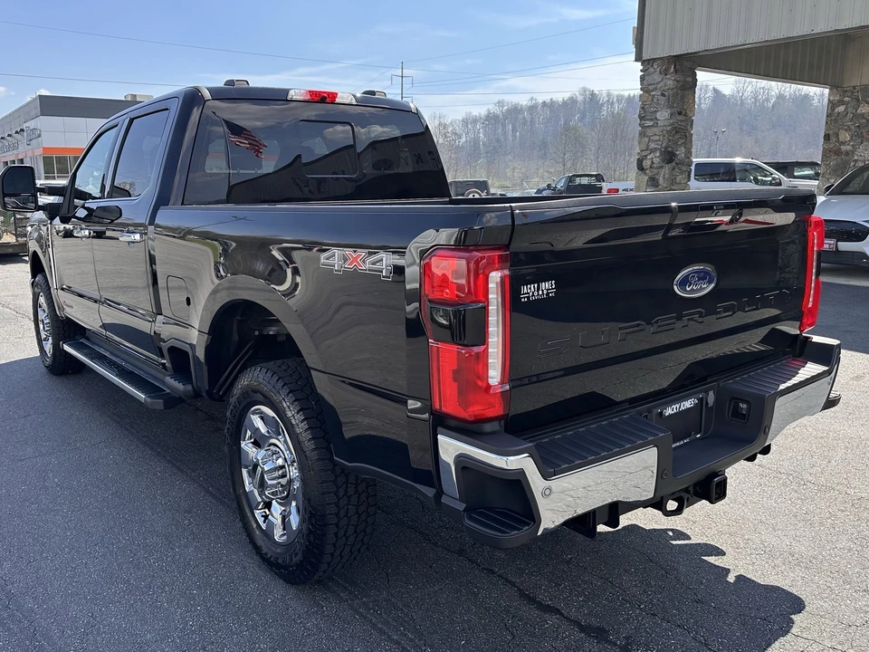 2023 Ford Super Duty 5th Gen - Image 8 of 31