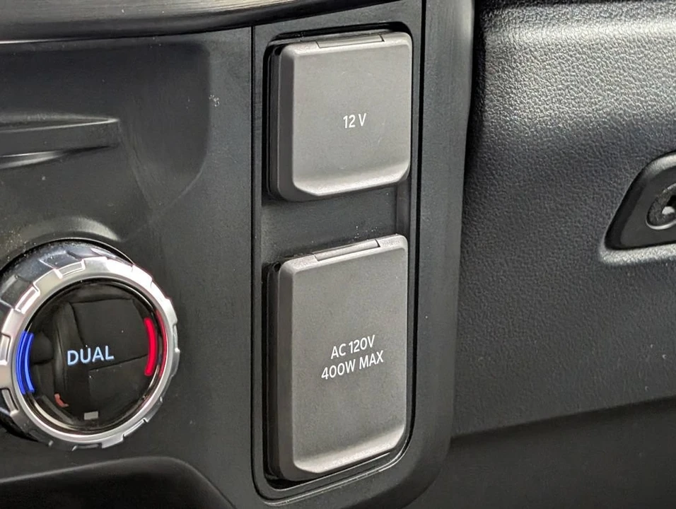 2023 Ford Super Duty 5th Gen - Image 8 of 31