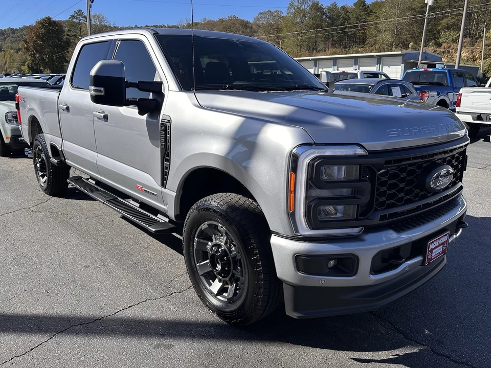 2023 Ford Super Duty 5th Gen - Image 4 of 21
