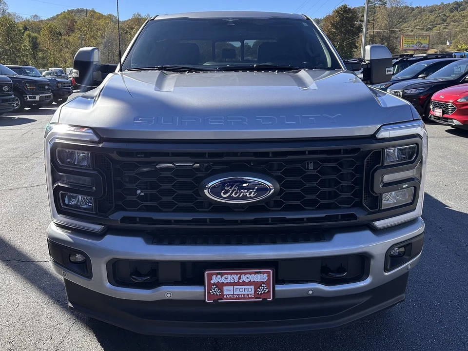 2023 Ford Super Duty 5th Gen - Image 3 of 31