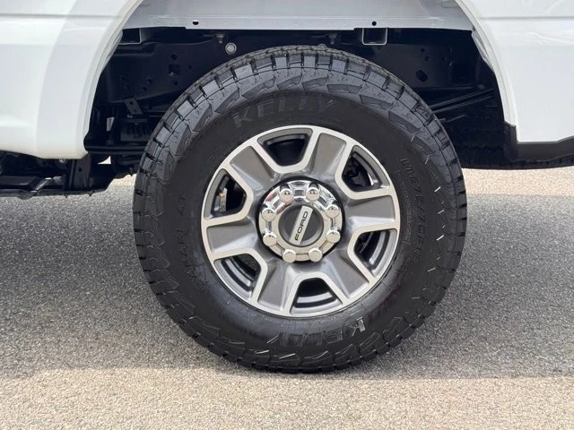 2023 Ford Super Duty 5th Gen - Image 14 of 21