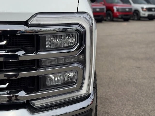 2023 Ford Super Duty 5th Gen - Image 8 of 21