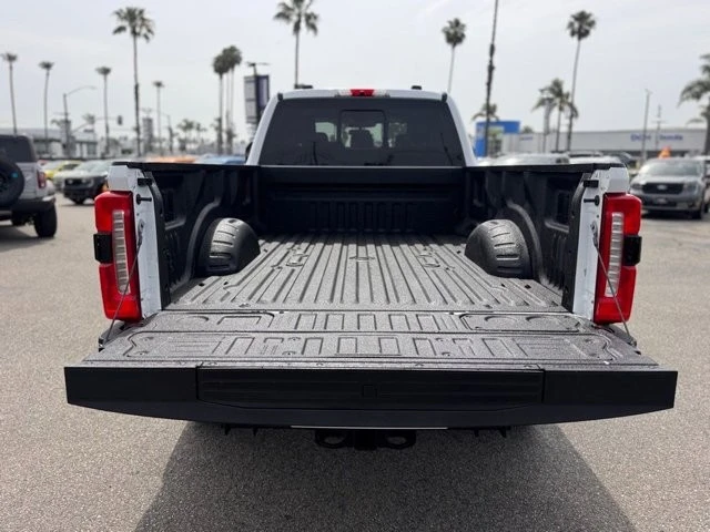 2023 Ford Super Duty 5th Gen - Image 13 of 21