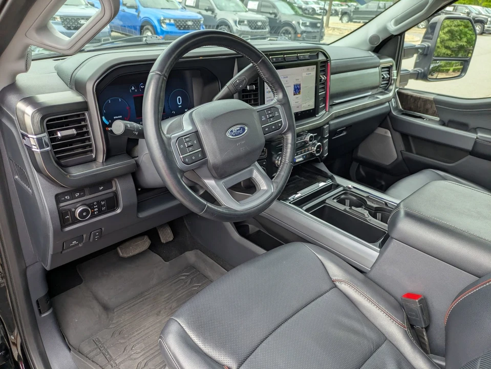 2023 Ford Super Duty 5th Gen - Image 15 of 31