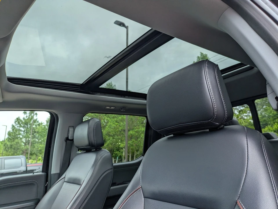 2023 Ford Super Duty 5th Gen - Image 29 of 31