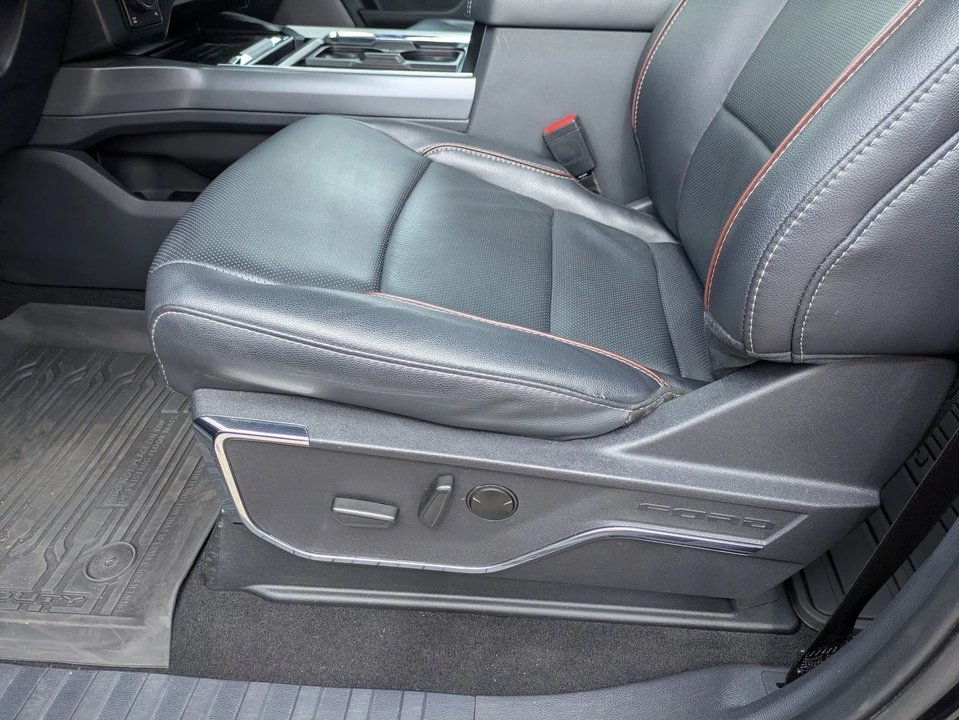 2023 Ford Super Duty 5th Gen - Image 14 of 31