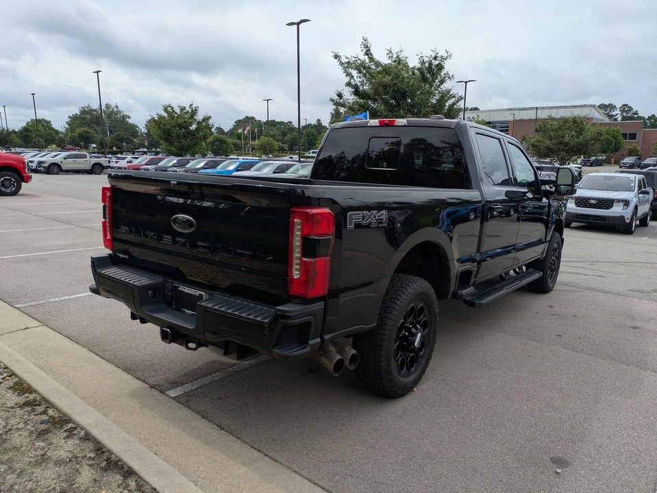 2023 Ford Super Duty 5th Gen - Image 4 of 31