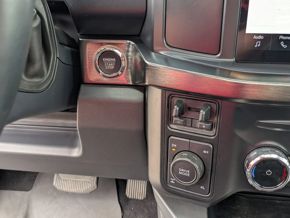 2023 Ford Super Duty 5th Gen - Image 26 of 31