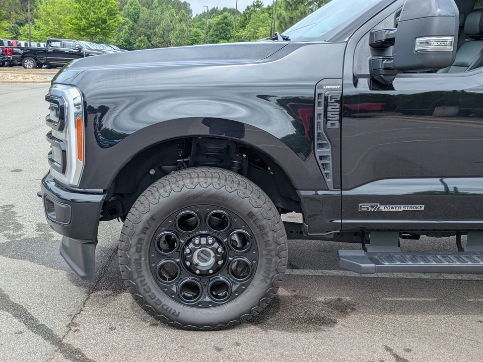 2023 Ford Super Duty 5th Gen - Image 11 of 31