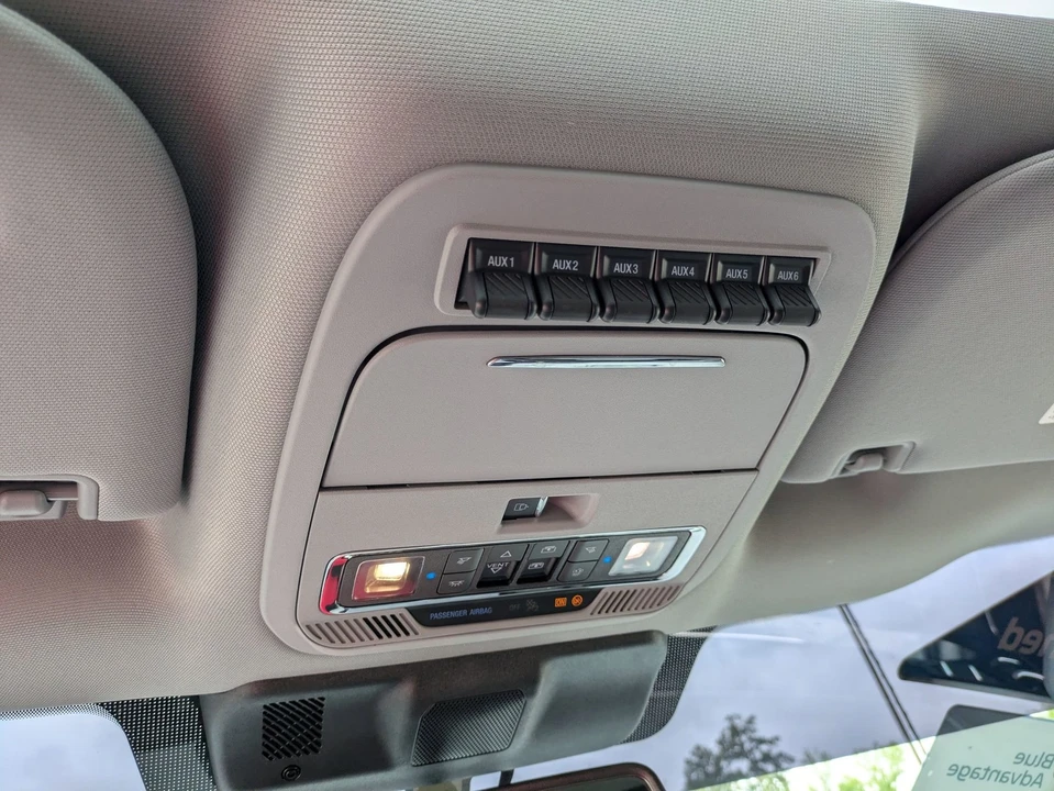 2023 Ford Super Duty 5th Gen - Image 28 of 31