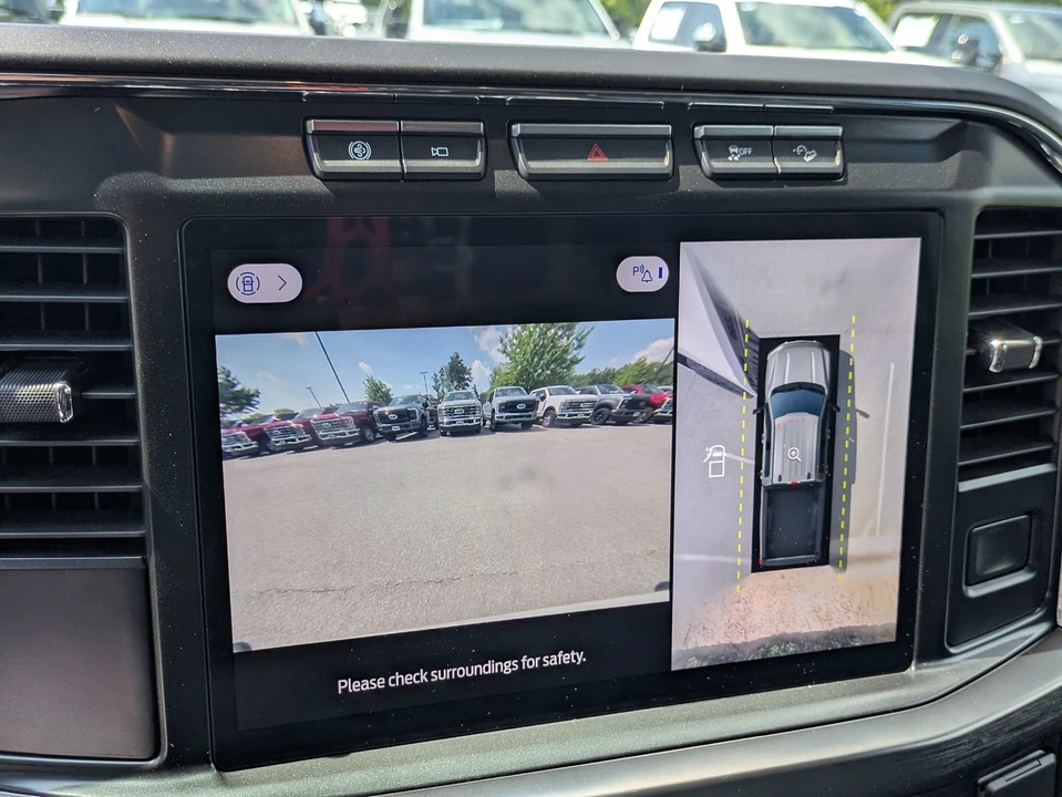 2023 Ford Super Duty 5th Gen - Image 27 of 31