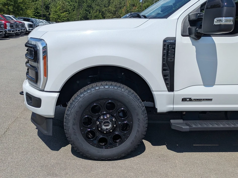 2023 Ford Super Duty 5th Gen - Image 11 of 31