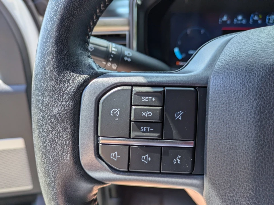 2023 Ford Super Duty 5th Gen - Image 19 of 31