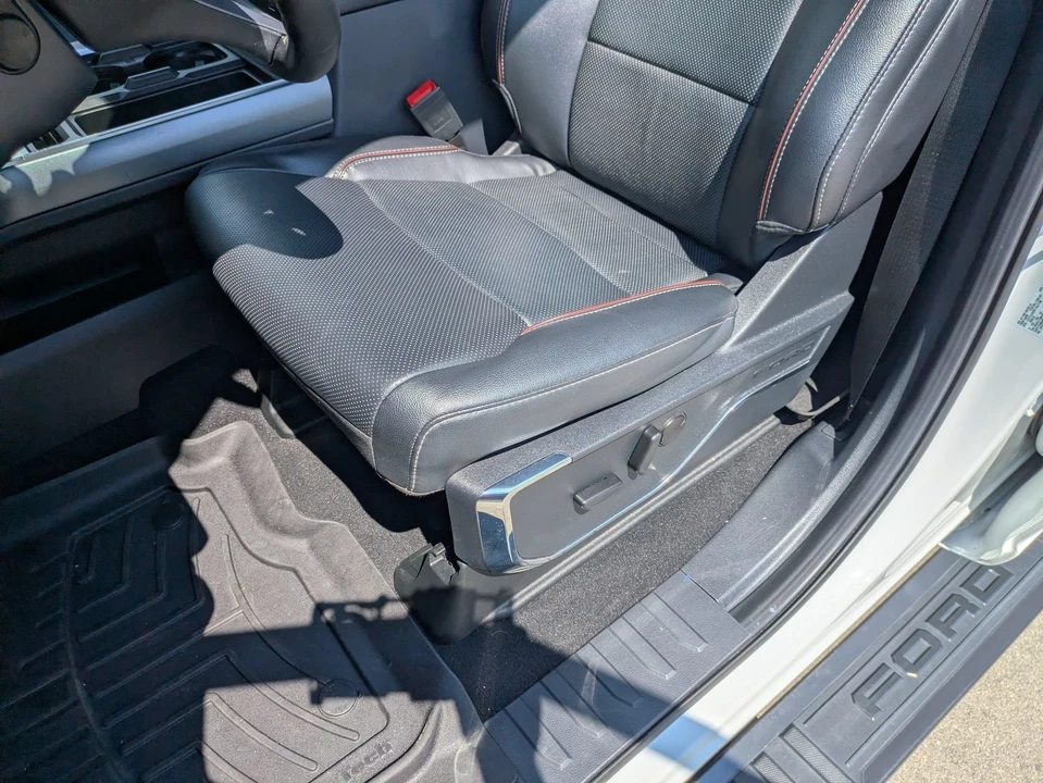2023 Ford Super Duty 5th Gen - Image 14 of 31
