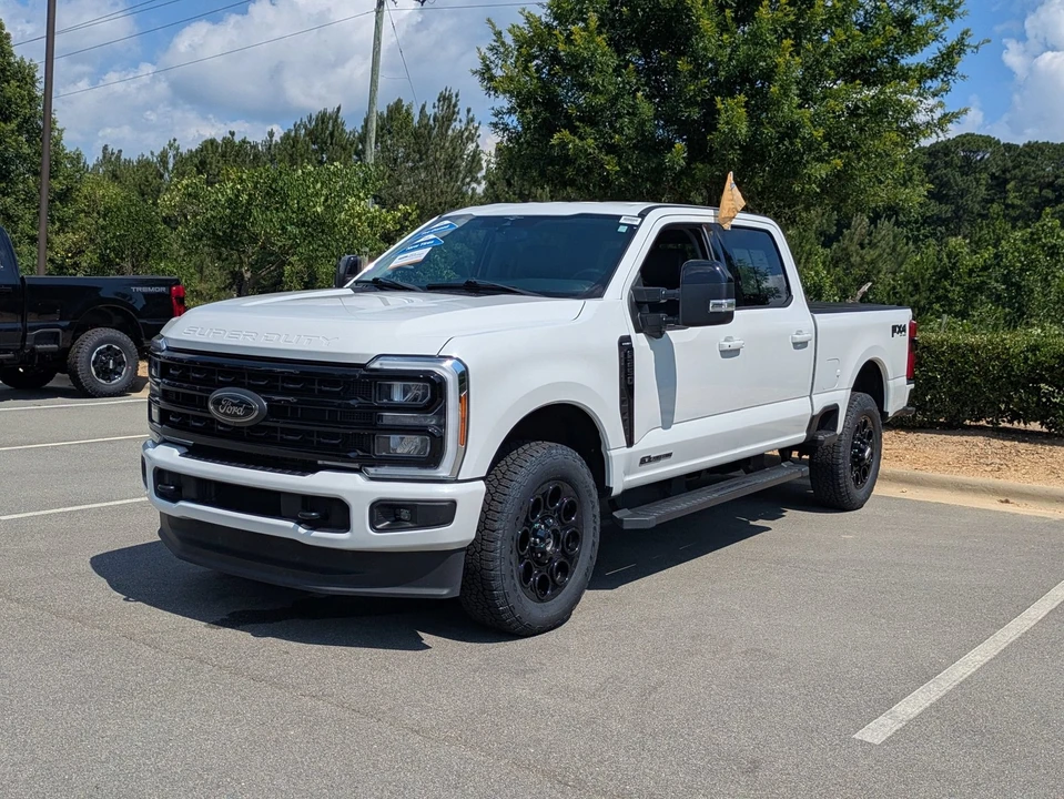2023 Ford Super Duty 5th Gen - Image 8 of 31