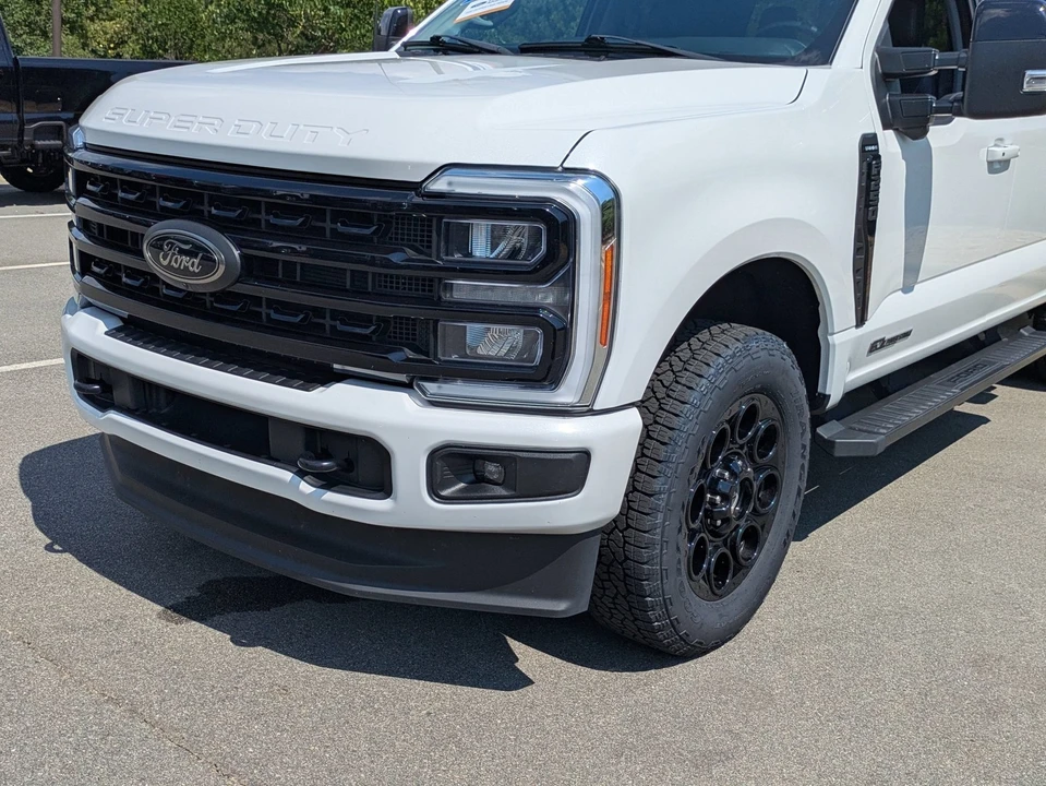 2023 Ford Super Duty 5th Gen - Image 10 of 31