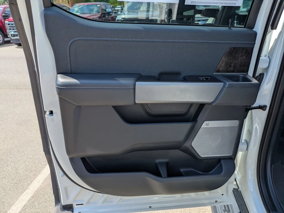 2023 Ford Super Duty 5th Gen - Image 31 of 31