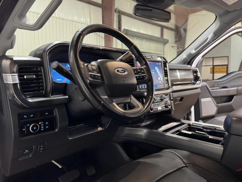 2023 Ford Super Duty 5th Gen - Image 10 of 31