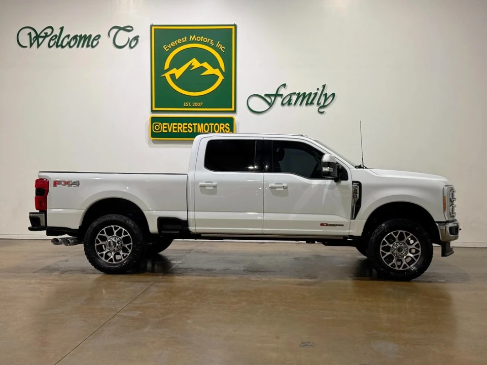 2023 Ford Super Duty 5th Gen - Image 9 of 31
