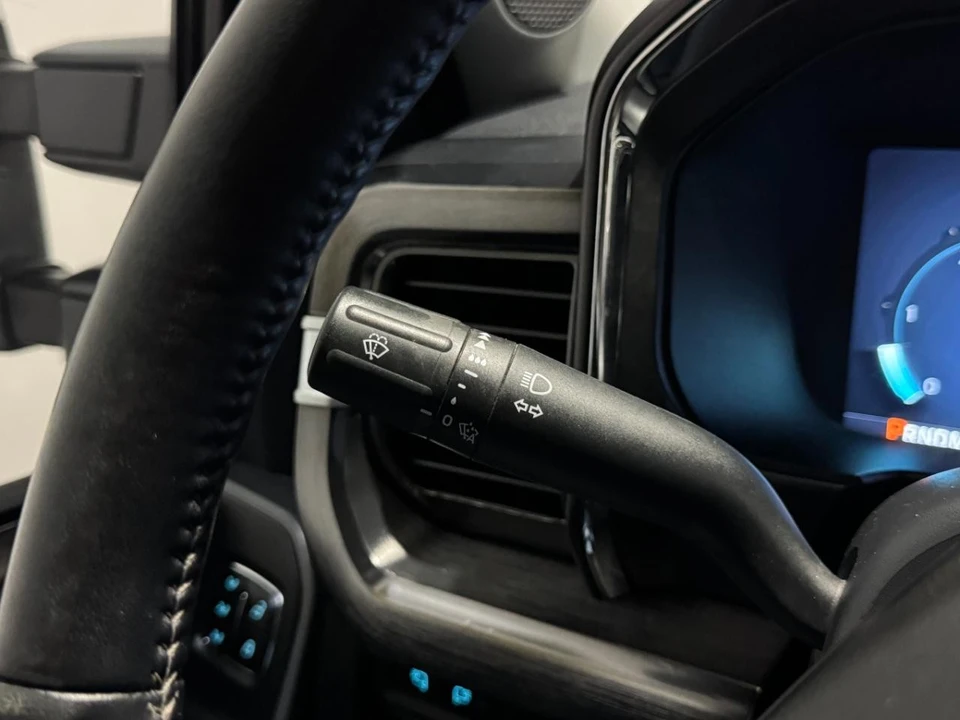 2023 Ford Super Duty 5th Gen - Image 25 of 31
