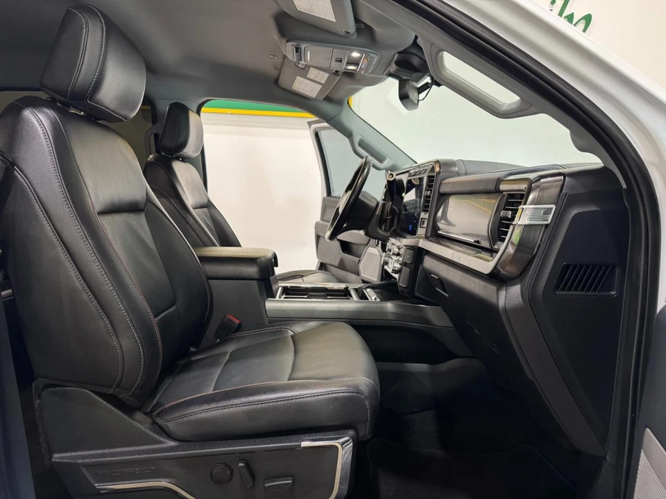 2023 Ford Super Duty 5th Gen - Image 14 of 31
