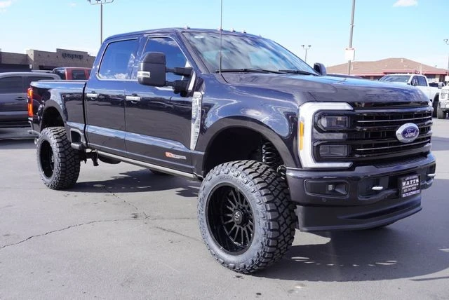 2023 Ford Super Duty 5th Gen - Image 17 of 21