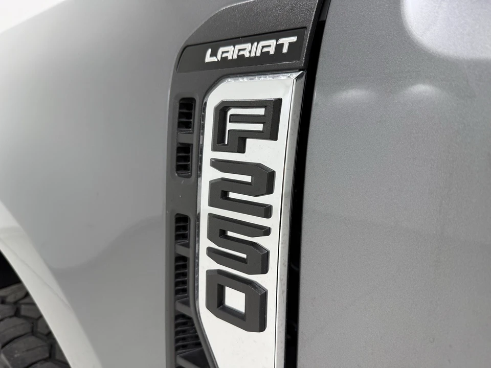 2023 Ford Super Duty 5th Gen - Image 10 of 21