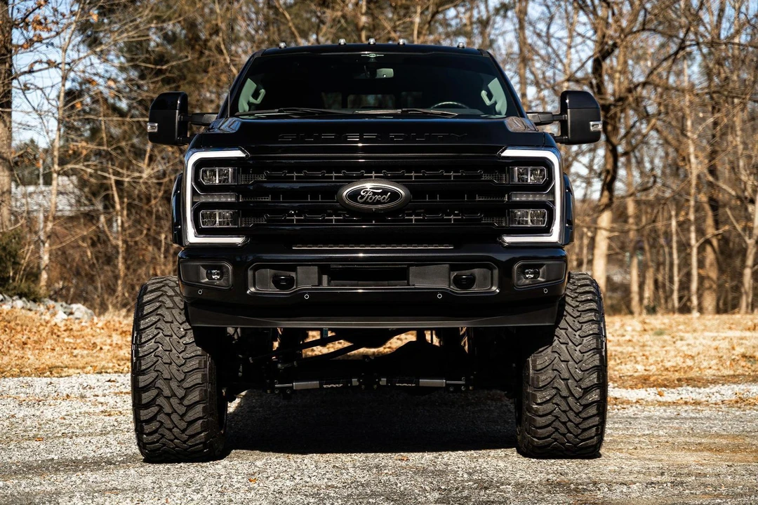2023 Ford Super Duty 5th Gen - Image 2 of 31