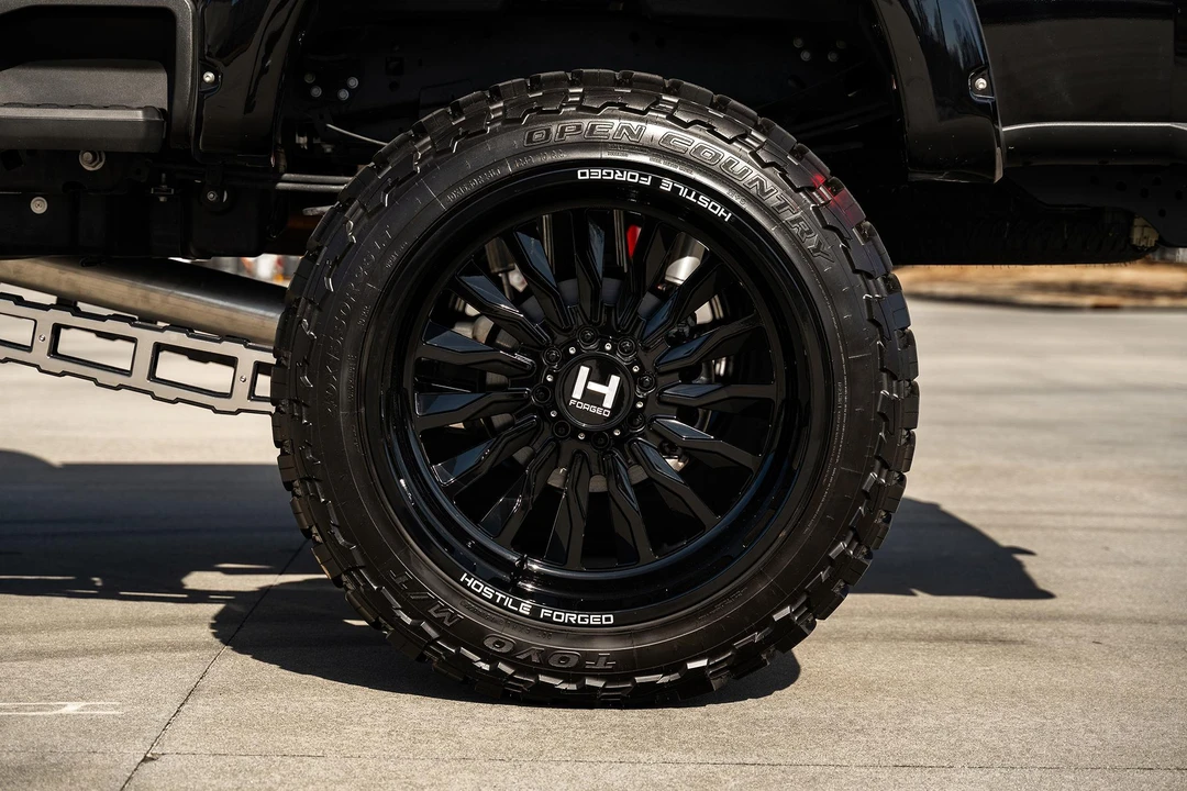 2023 Ford Super Duty 5th Gen - Image 28 of 31
