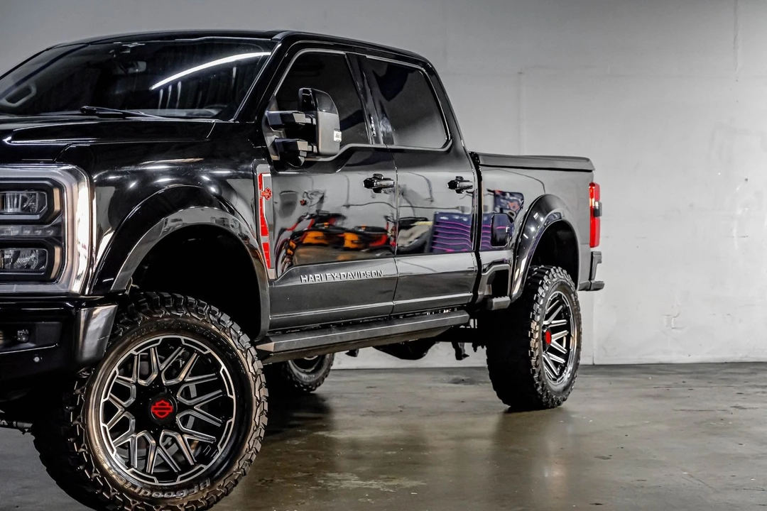 2023 Ford Super Duty 5th Gen - Image 11 of 21