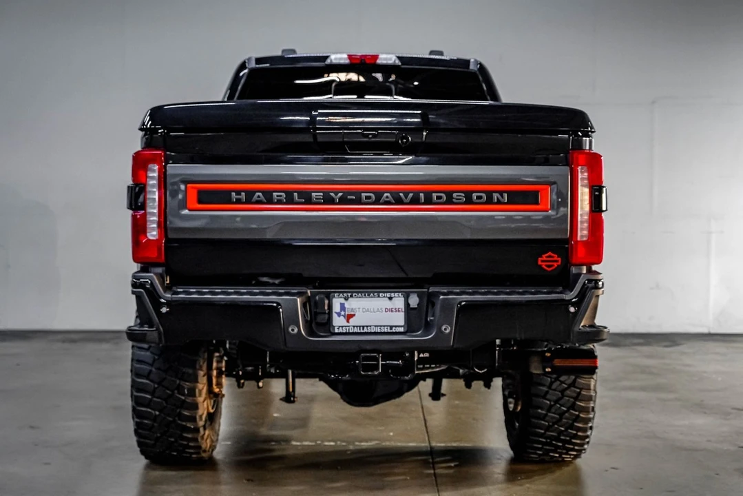 2023 Ford Super Duty 5th Gen - Image 16 of 21