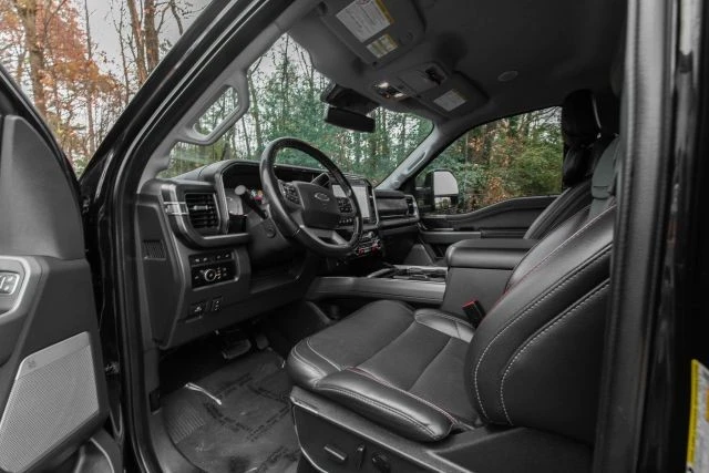 2023 Ford Super Duty 5th Gen - Image 15 of 21
