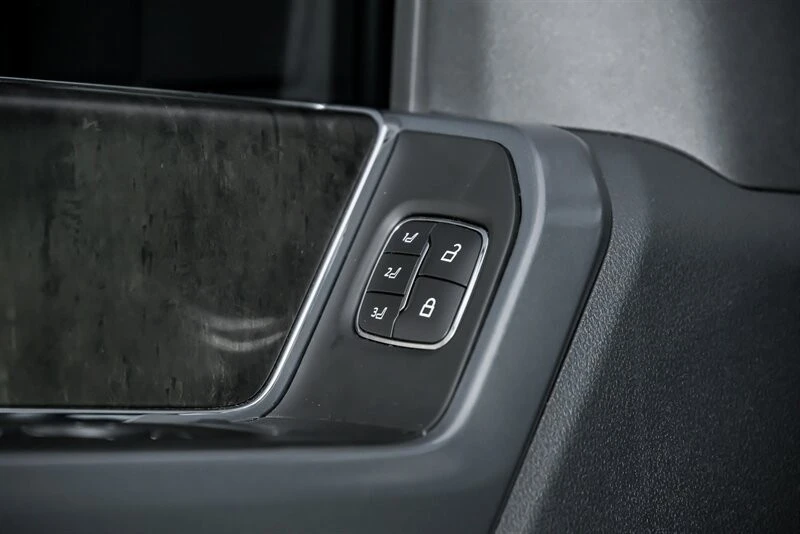 2023 Ford Super Duty 5th Gen - Image 20 of 21