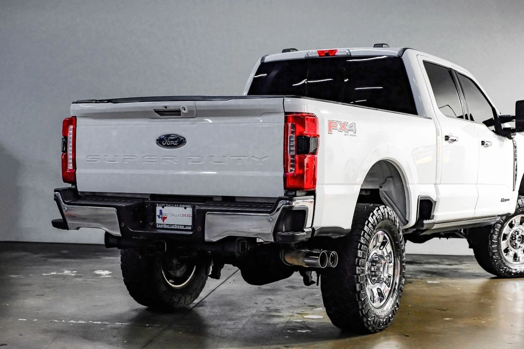 2023 Ford Super Duty 5th Gen - Image 13 of 21